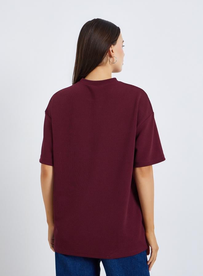 ستايلي تيشيرت واسع بطبعة شعار - Image 3